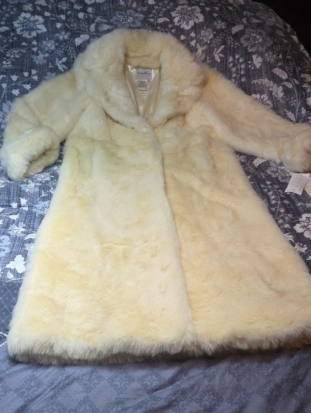 Pamela McCoy Ivory Faux Fur Long Coat Womens S Off White Small Jacket - Picture 3 of 12